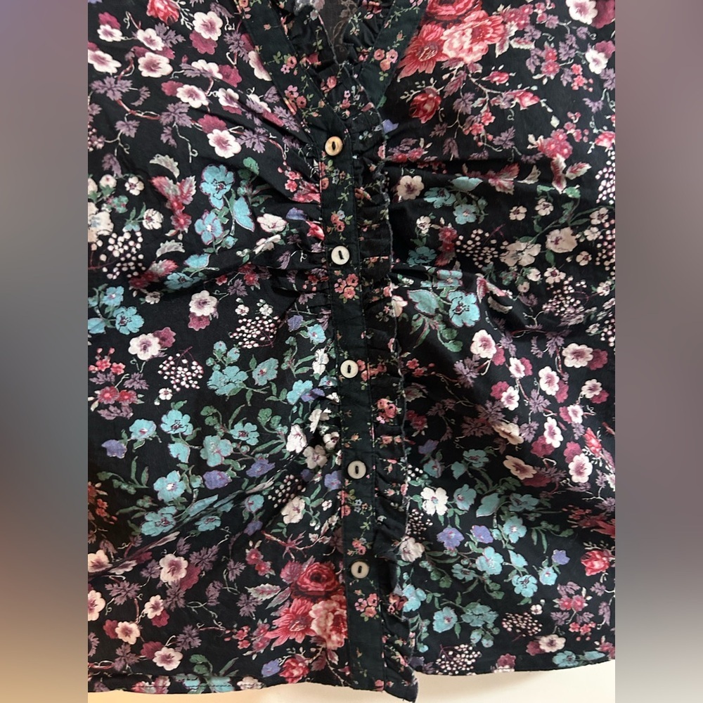 LoveShackFancy Women Black Floral Cotton Puff Sleeve Ruffle V-Neck Blouse Small - Picture 4 of 8